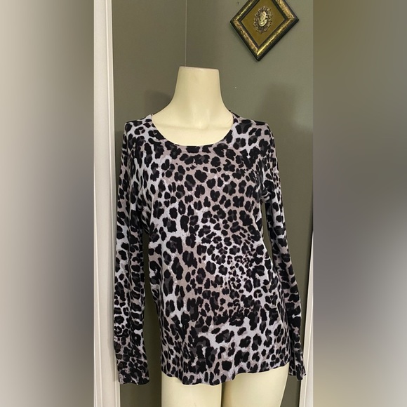 NWT JM Collection Cheetah-Print Crewneck Top, Gray Combo Women’s size Small - Picture 1 of 14